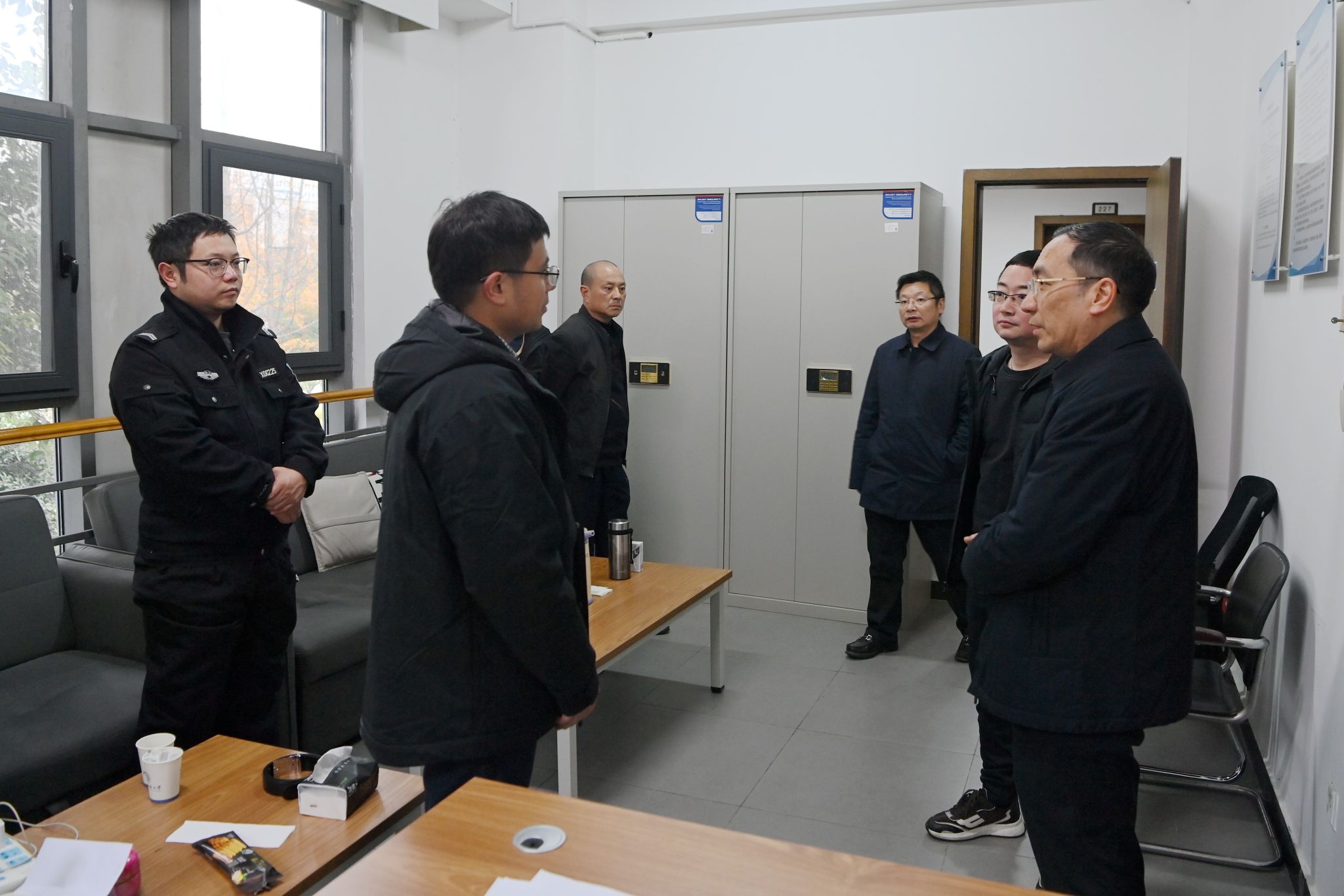 副校长史代敏召集本港台搅珠现场直播下